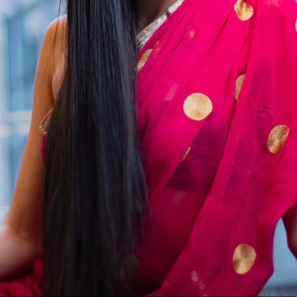 Authentic Indian / Pakistani Bollywood Saree - Picture 2 of 2